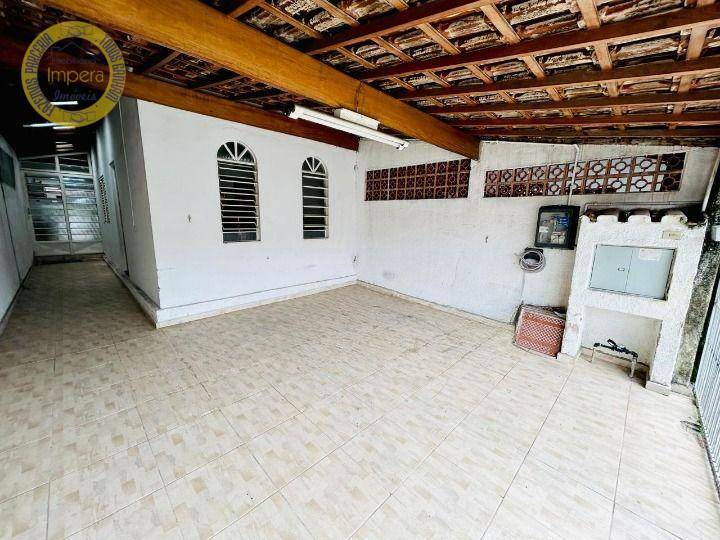 Casa à venda com 2 quartos, 88m² - Foto 1