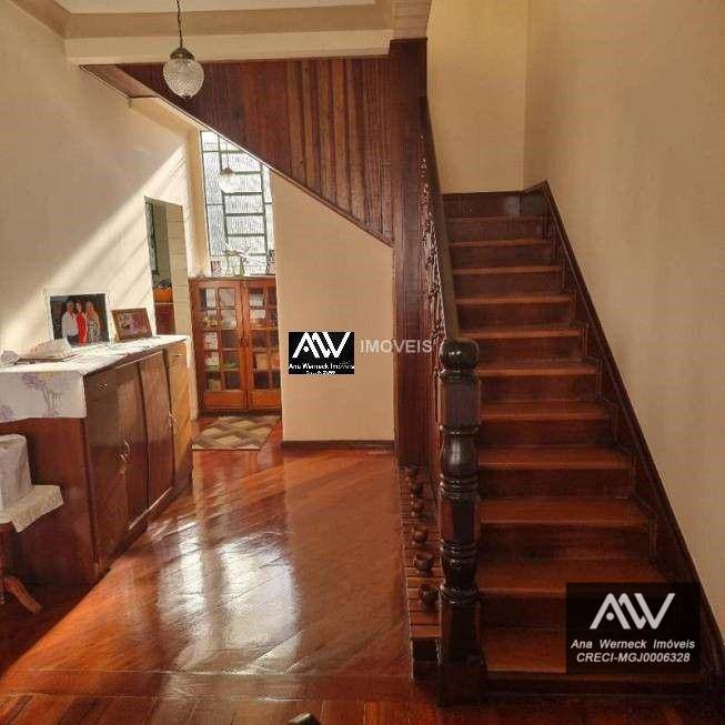 Casa à venda com 3 quartos, 180m² - Foto 11