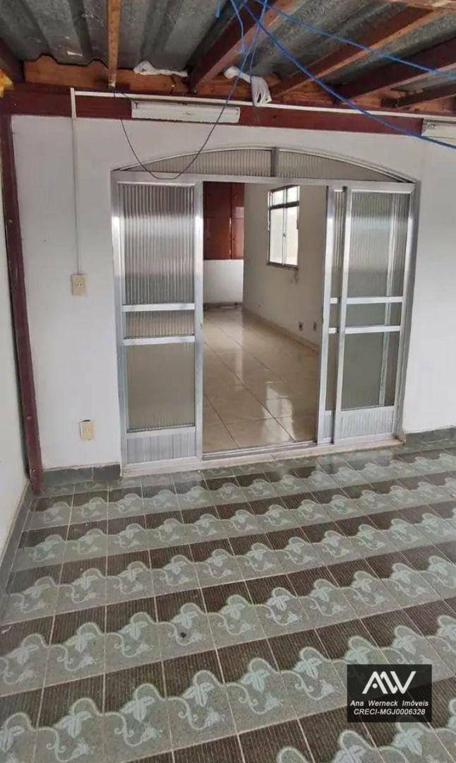 Cobertura à venda com 2 quartos, 100m² - Foto 8