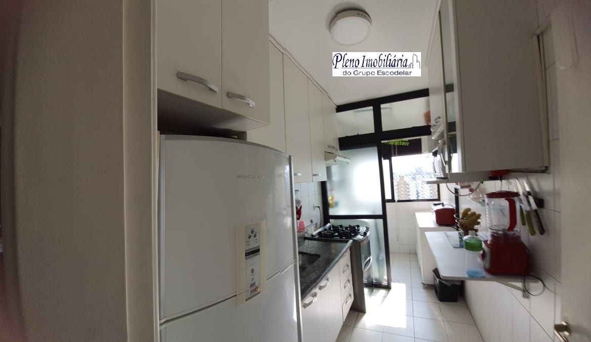 Apartamento à venda com 2 quartos, 55m² - Foto 2