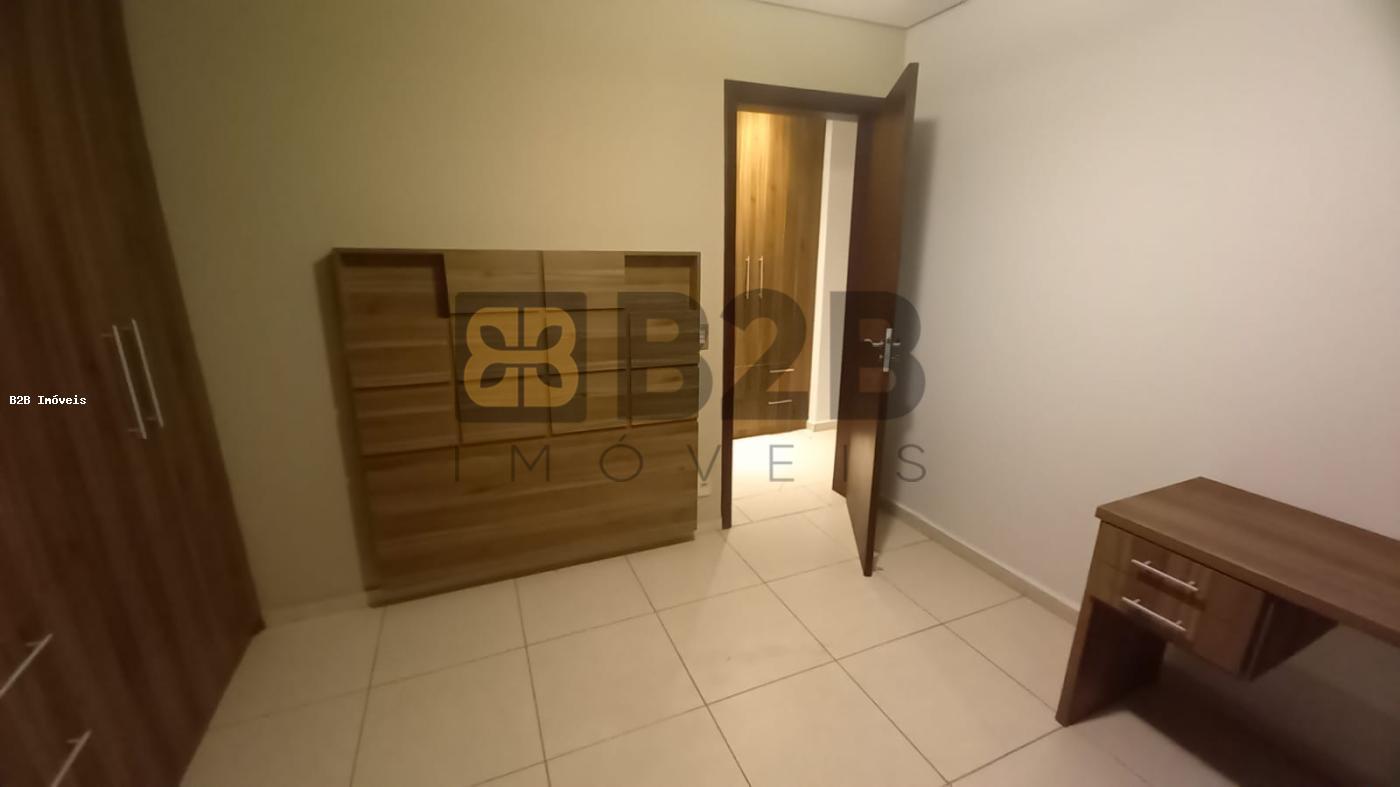 Casa à venda com 3 quartos, 260m² - Foto 18