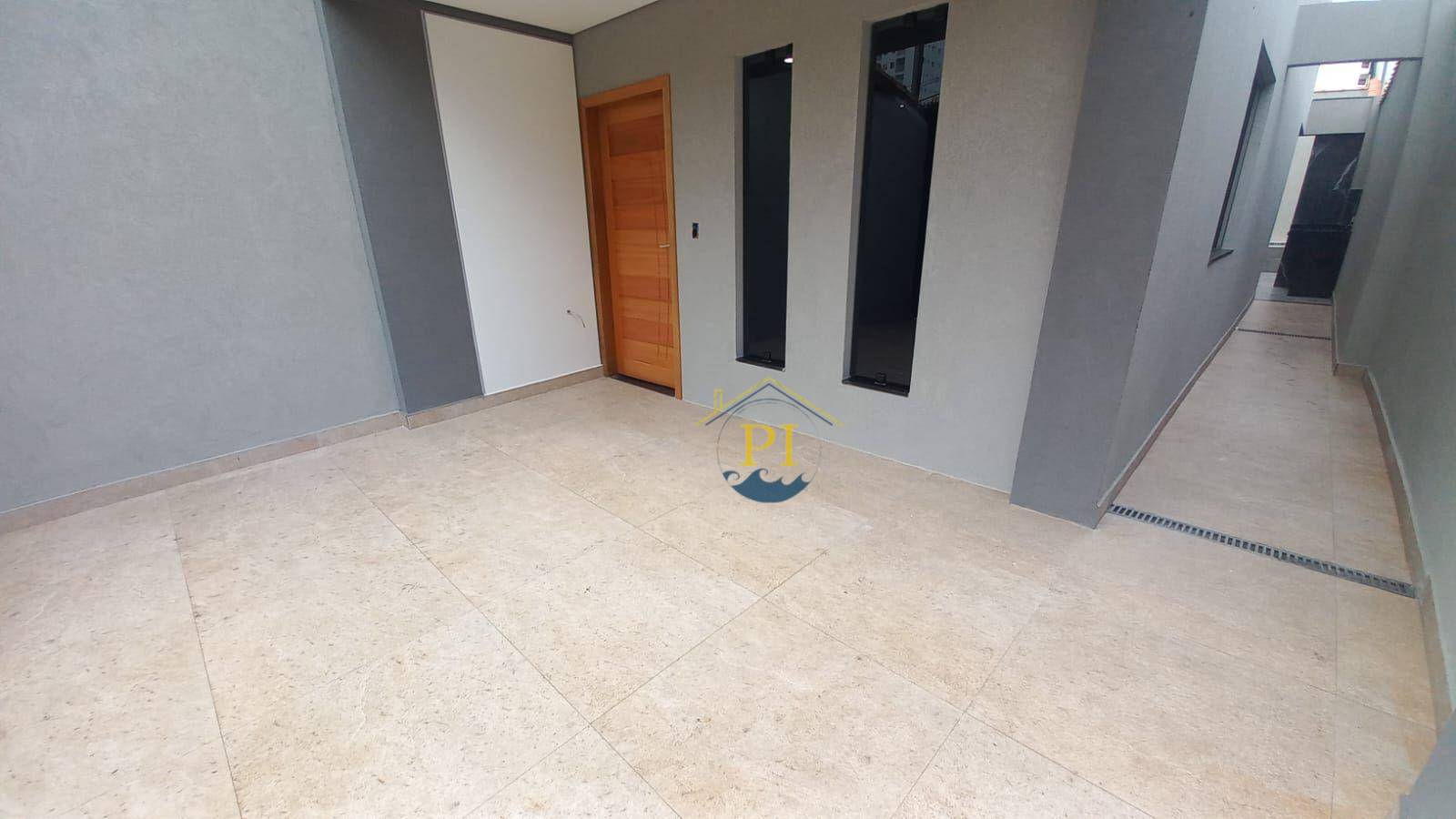 Sobrado à venda com 3 quartos, 160m² - Foto 1