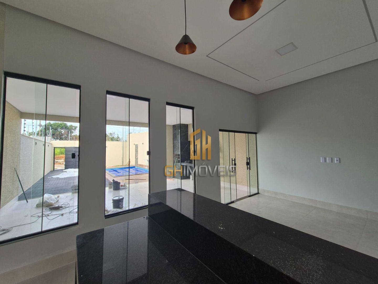 Casa à venda com 3 quartos, 117m² - Foto 4