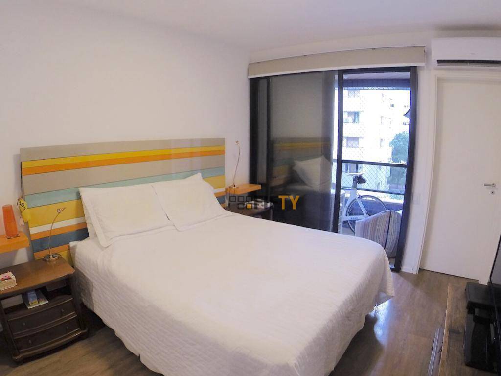 Apartamento à venda com 3 quartos, 116m² - Foto 12