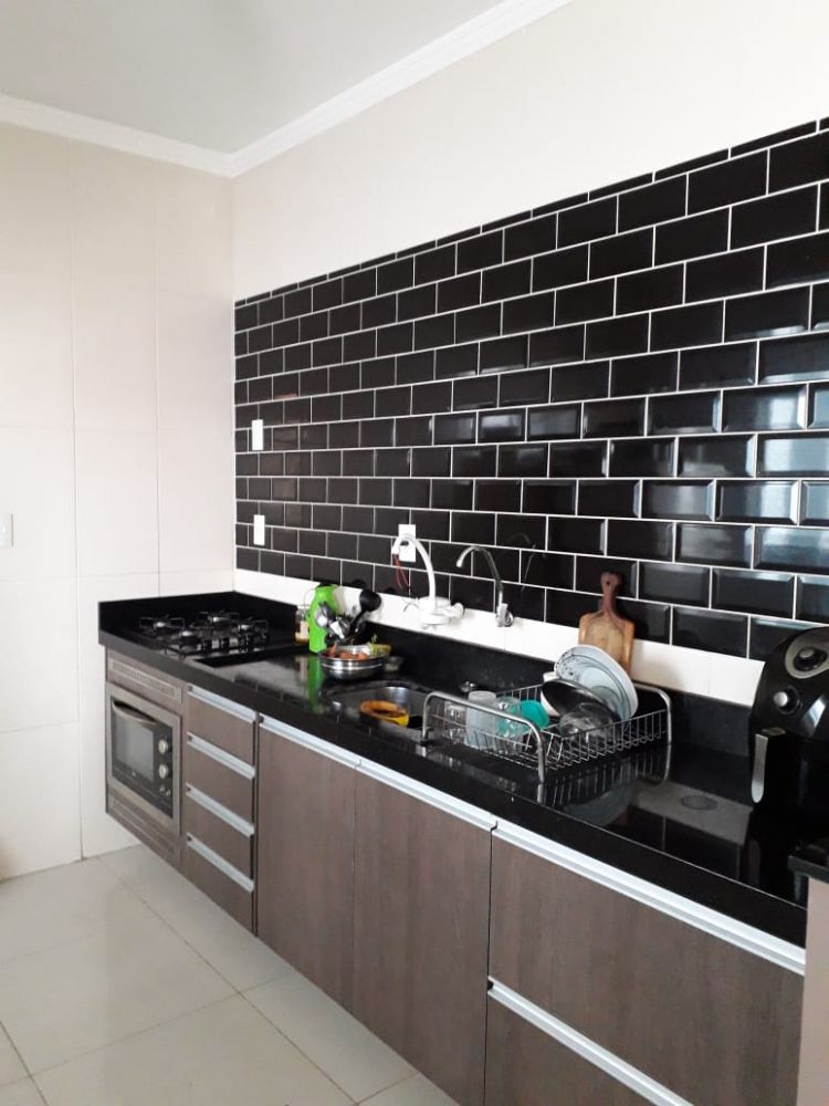 Sobrado à venda com 3 quartos, 60m² - Foto 1