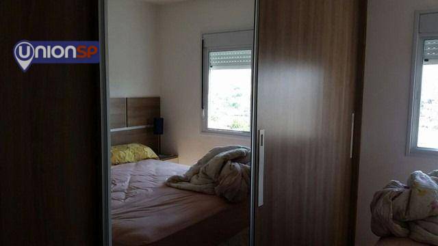 Apartamento à venda com 2 quartos, 65m² - Foto 4