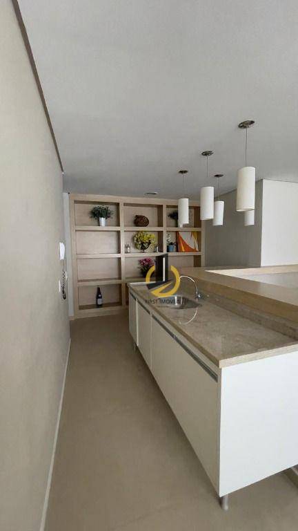 Apartamento à venda com 2 quartos, 71m² - Foto 28