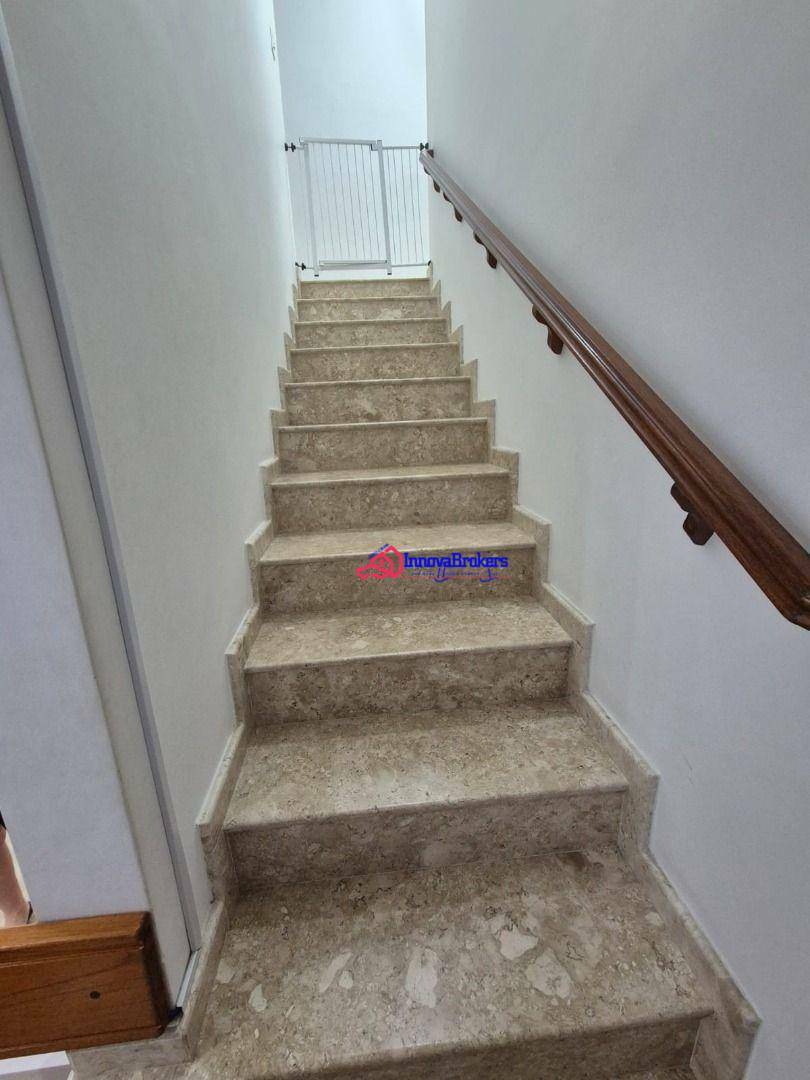 Sobrado à venda com 3 quartos, 120M2 - Foto 22