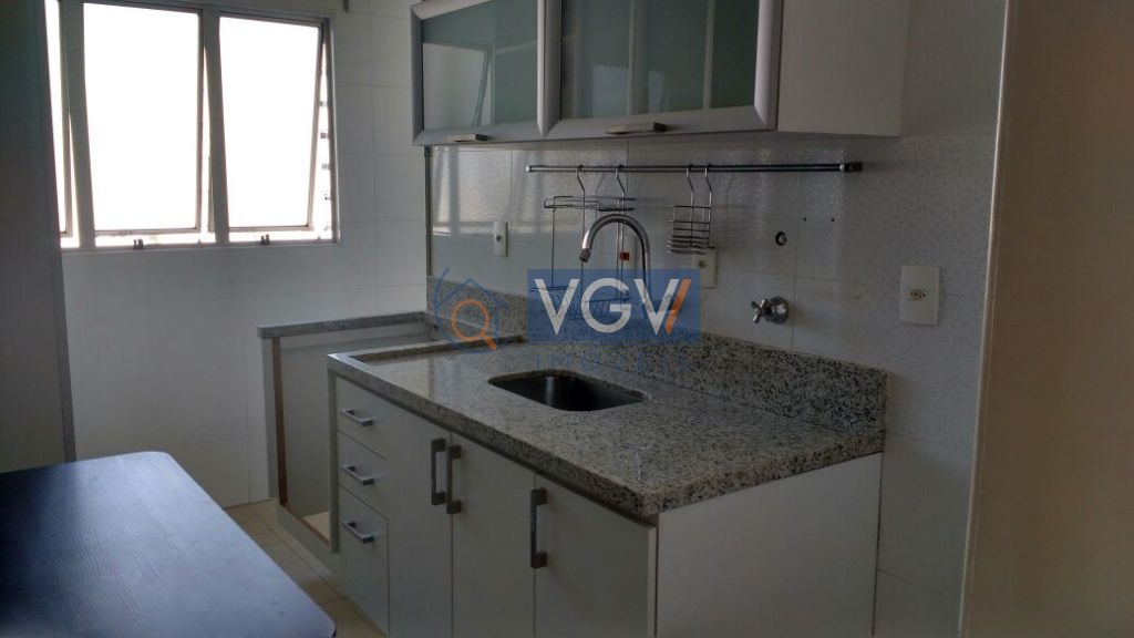 Apartamento para alugar com 2 quartos, 60m² - Foto 9