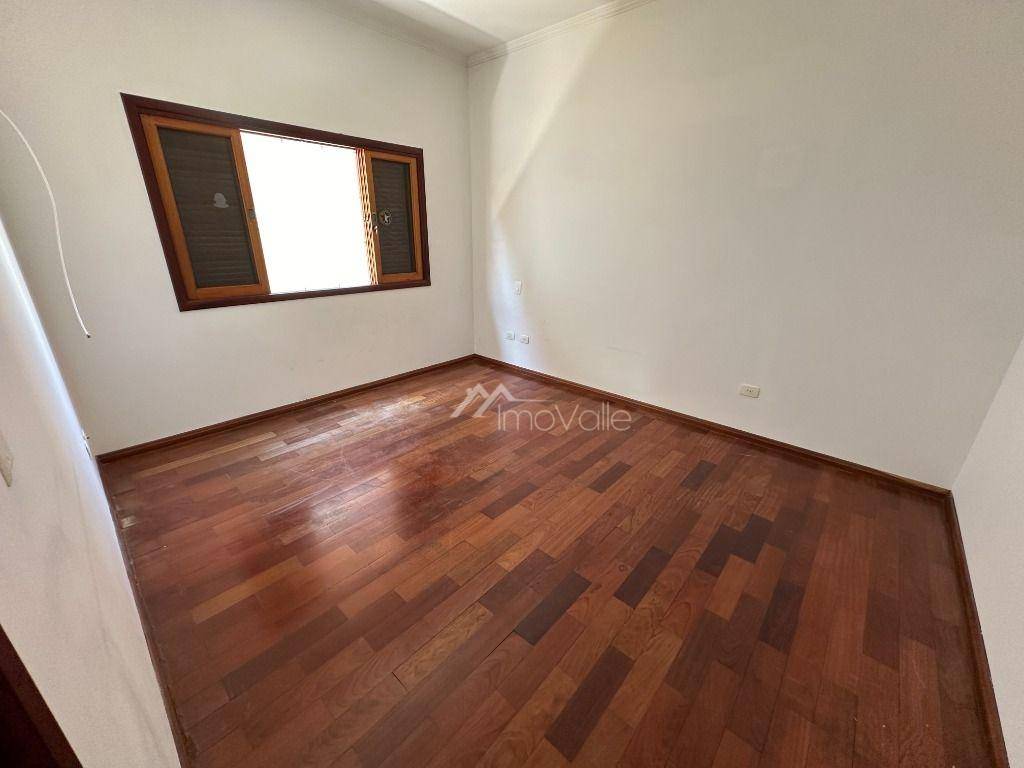 Casa de Condomínio à venda com 4 quartos, 292m² - Foto 28