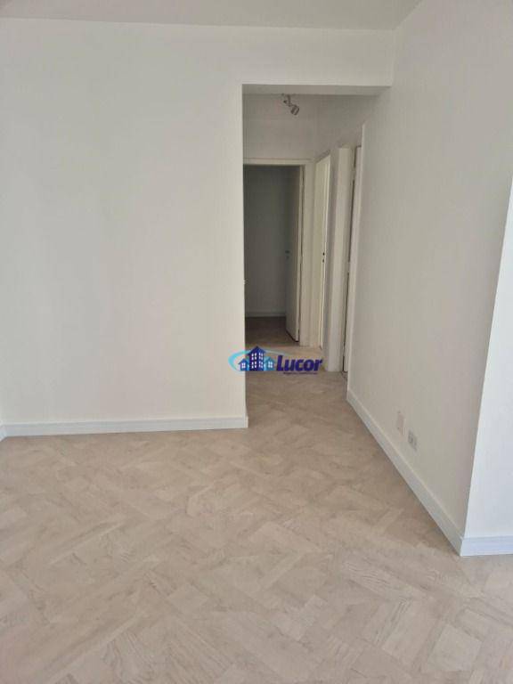 Apartamento para alugar com 3 quartos, 75m² - Foto 5