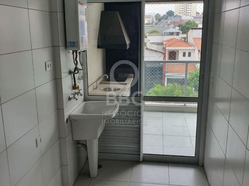 Apartamento para alugar com 2 quartos, 75m² - Foto 9