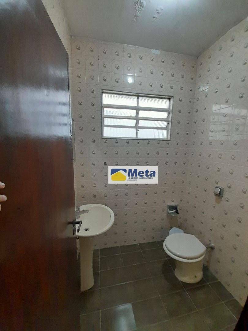 Casa à venda com 3 quartos, 250M2 - Foto 6