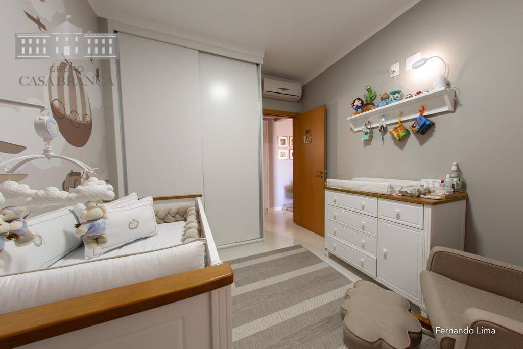 Apartamento à venda com 3 quartos, 105m² - Foto 12