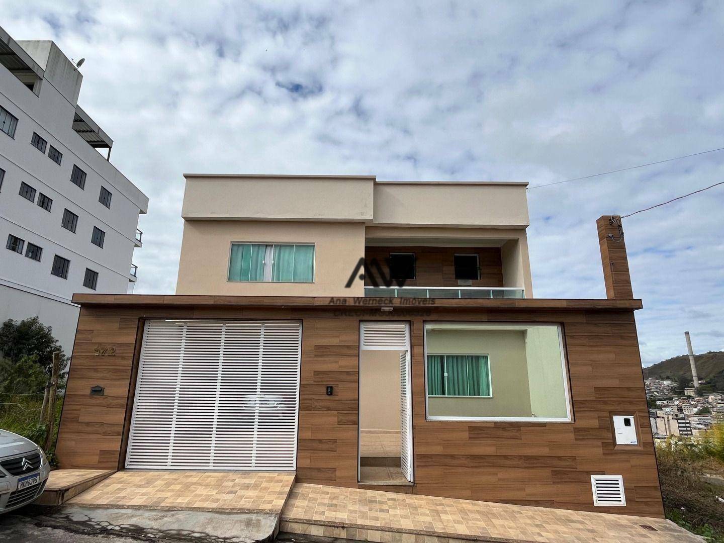 Casa à venda com 4 quartos, 344m² - Foto 1