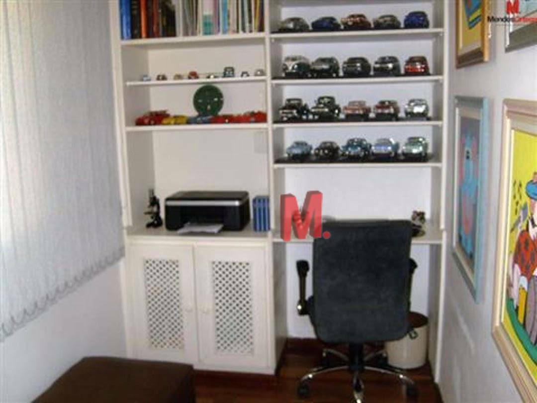 Apartamento à venda com 3 quartos, 128m² - Foto 22