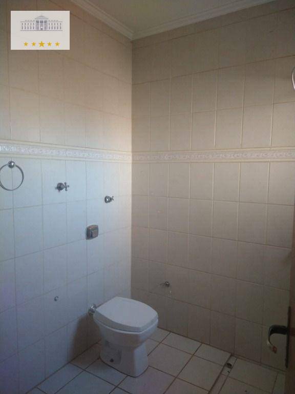 Sobrado à venda com 3 quartos, 227m² - Foto 5