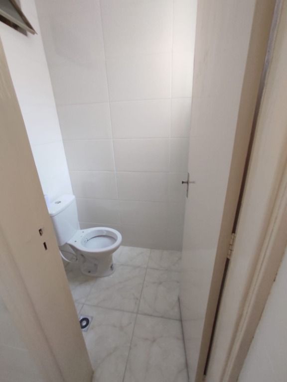 Apartamento à venda com 2 quartos, 68m² - Foto 35