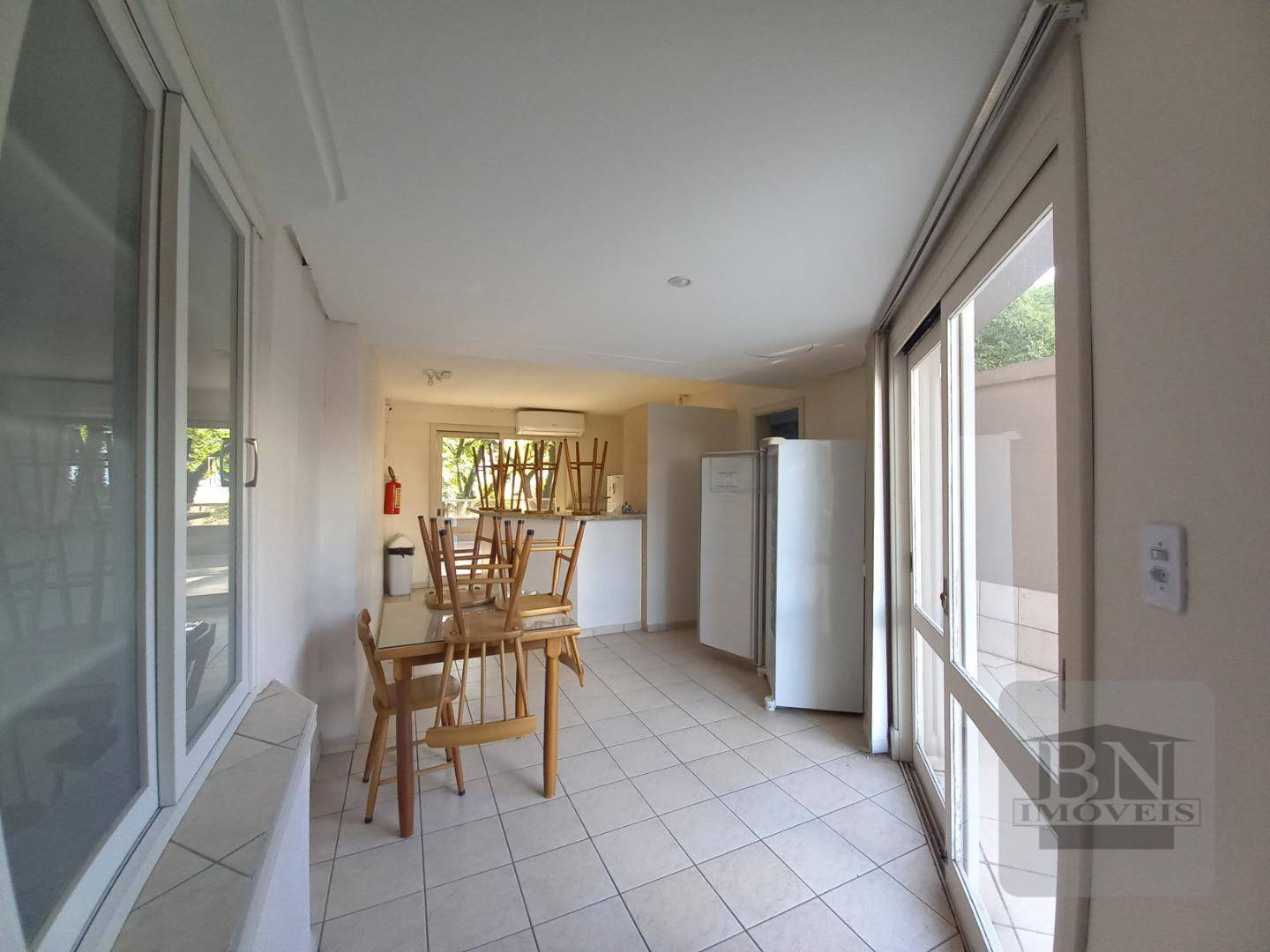 Apartamento à venda com 3 quartos, 117m² - Foto 35
