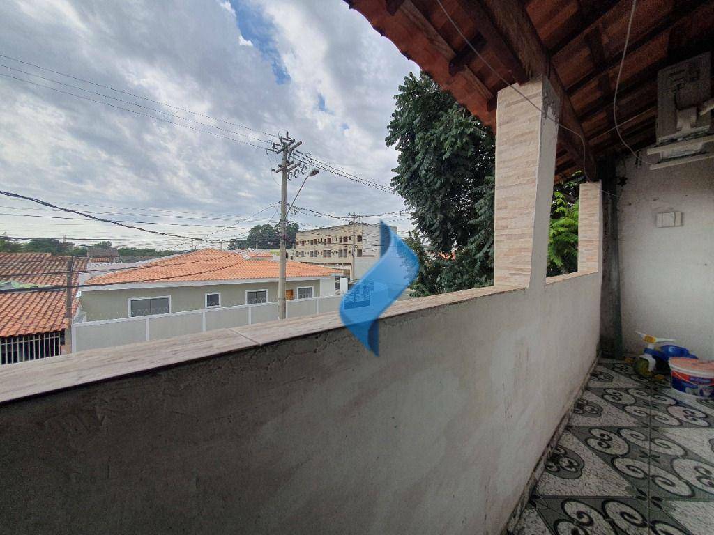 Casa à venda com 3 quartos, 155m² - Foto 27