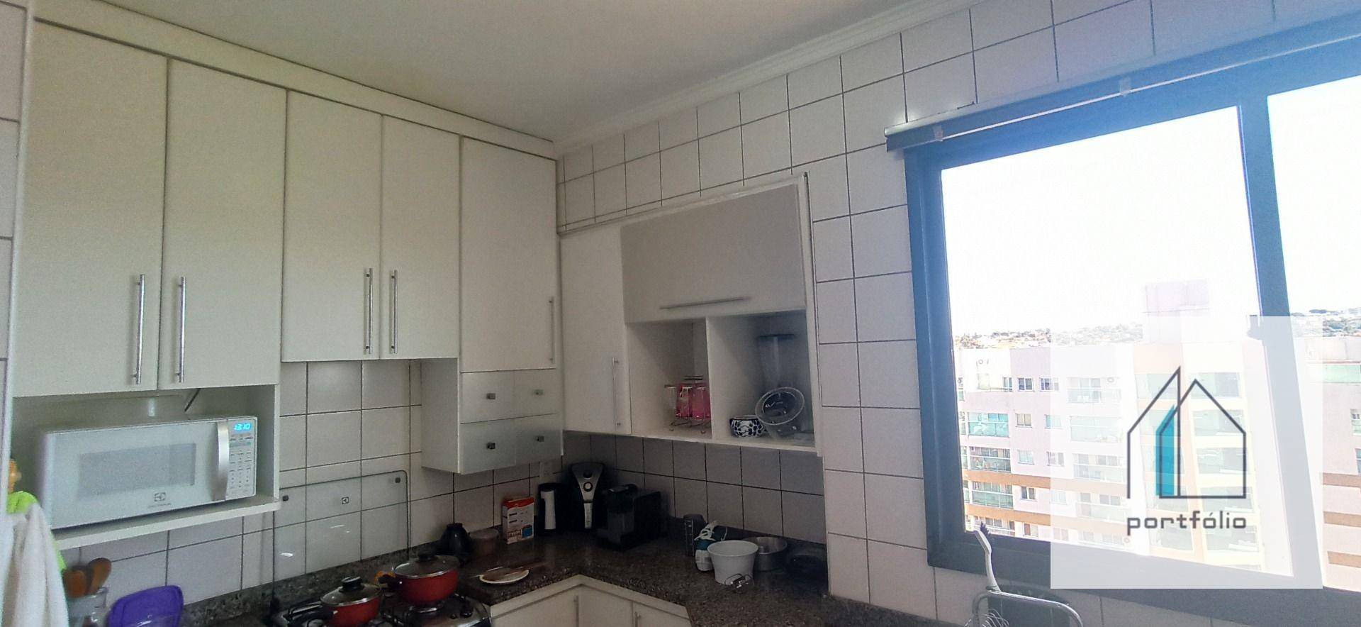 Apartamento à venda com 4 quartos, 280m² - Foto 7