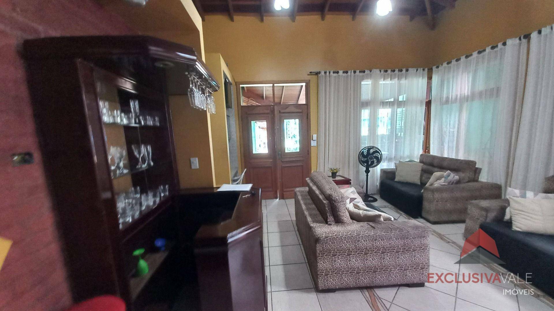 Casa à venda com 4 quartos, 199m² - Foto 33
