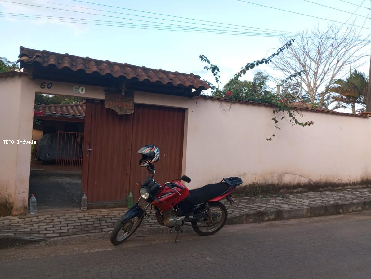 Fazenda à venda com 3 quartos, 1000m² - Foto 2