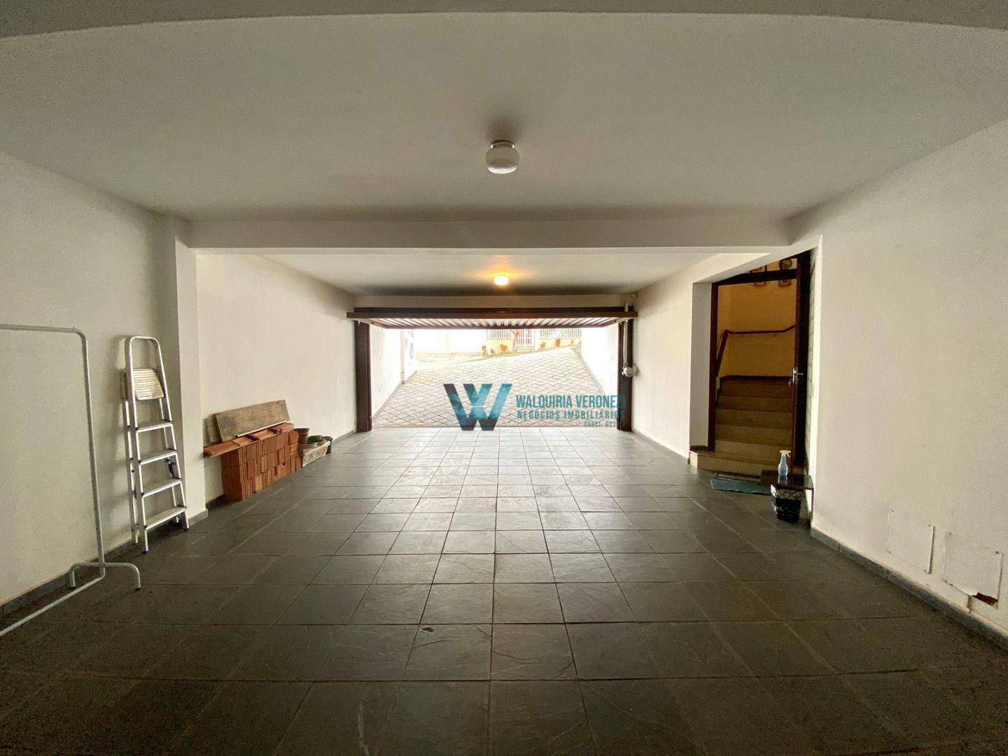 Casa à venda com 3 quartos, 347m² - Foto 16