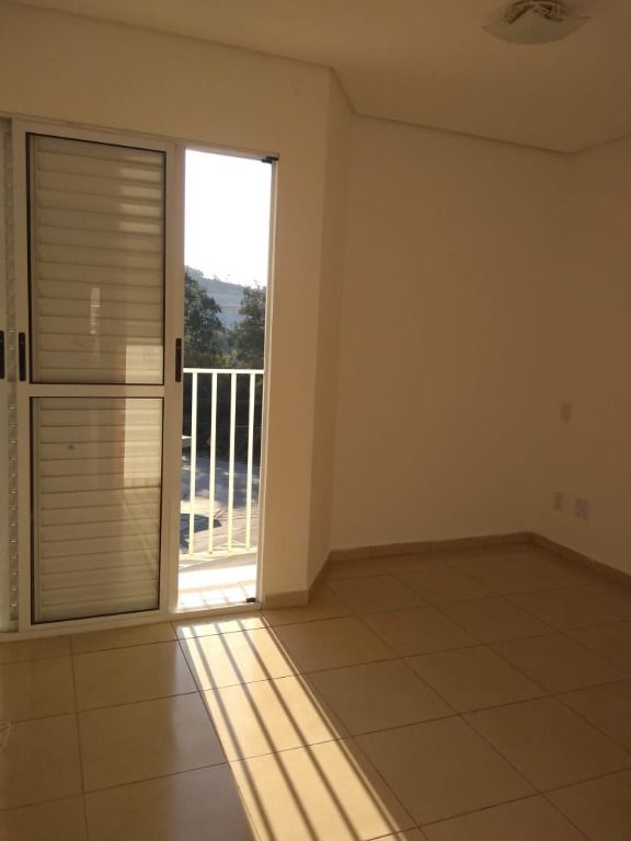 Casa à venda com 2 quartos, 75m² - Foto 10