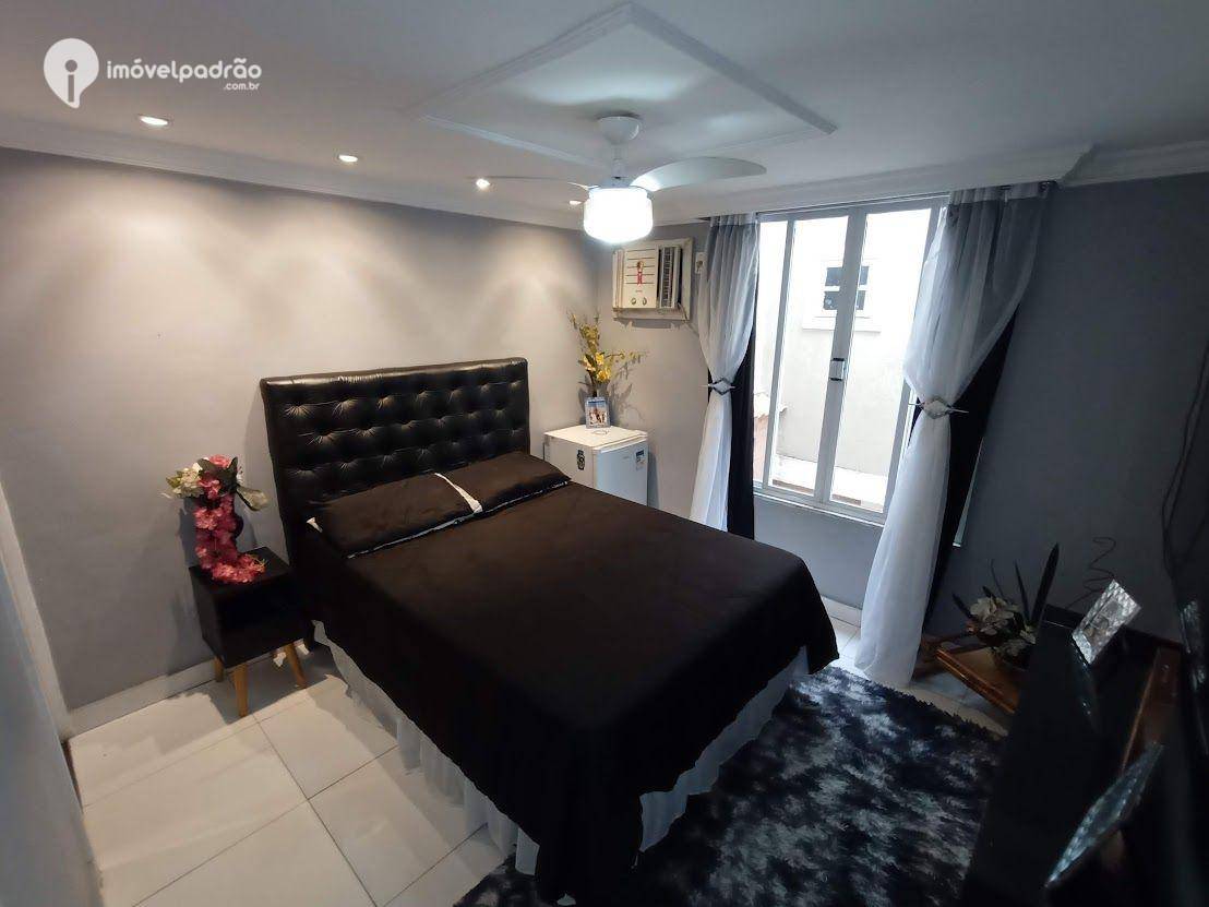 Casa à venda com 3 quartos, 82m² - Foto 10