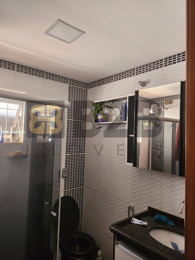 Casa à venda com 3 quartos, 144m² - Foto 9