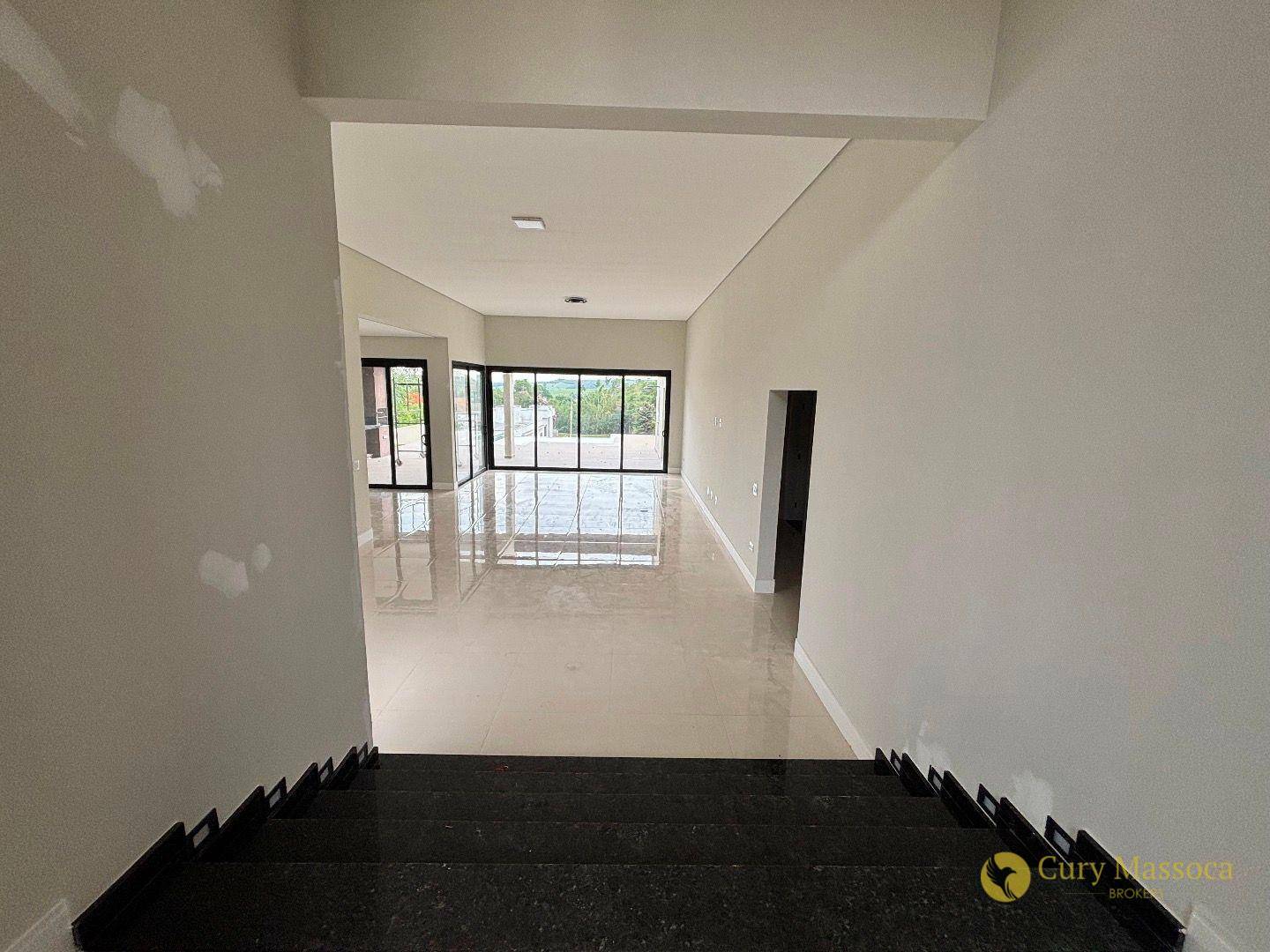 Casa de Condomínio à venda e aluguel com 4 quartos, 290m² - Foto 19