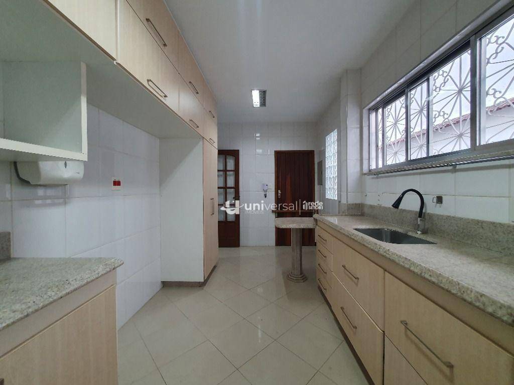 Casa de Condomínio para alugar com 4 quartos, 170m² - Foto 26