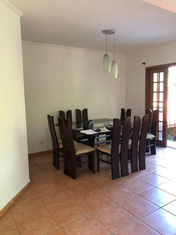 Casa de Condomínio à venda com 5 quartos, 380m² - Foto 4