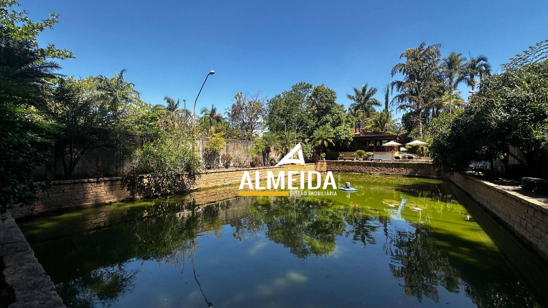 Chácara, 2 quartos, 2294 m² - Foto 1