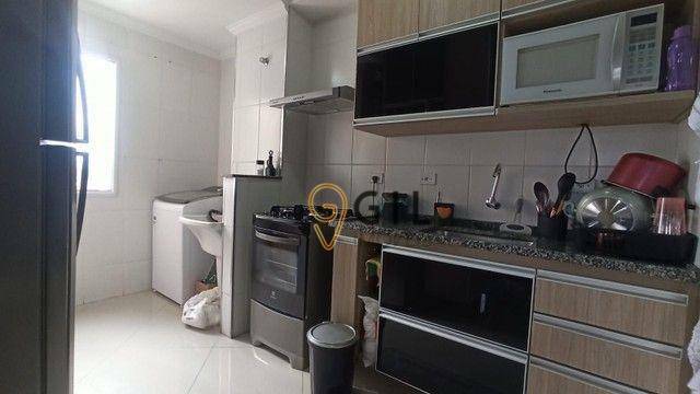 Apartamento à venda com 2 quartos, 70m² - Foto 8