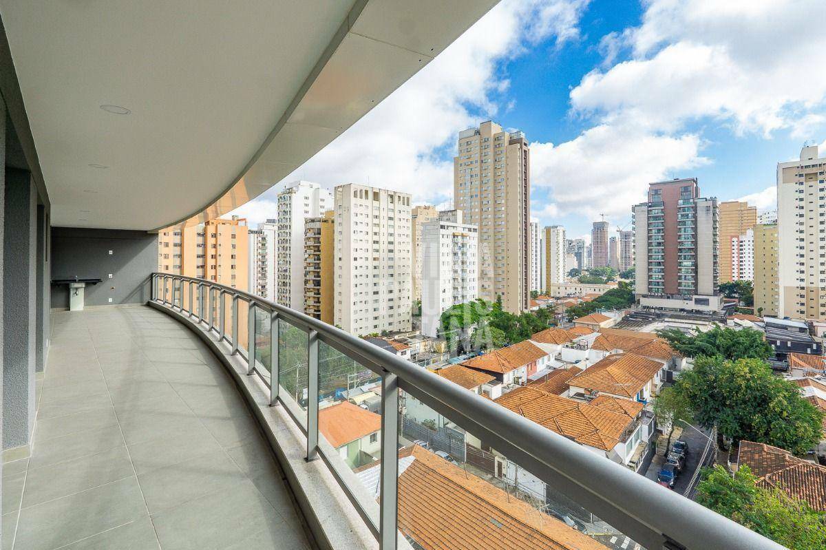 Apartamento à venda com 3 quartos, 134m² - Foto 31