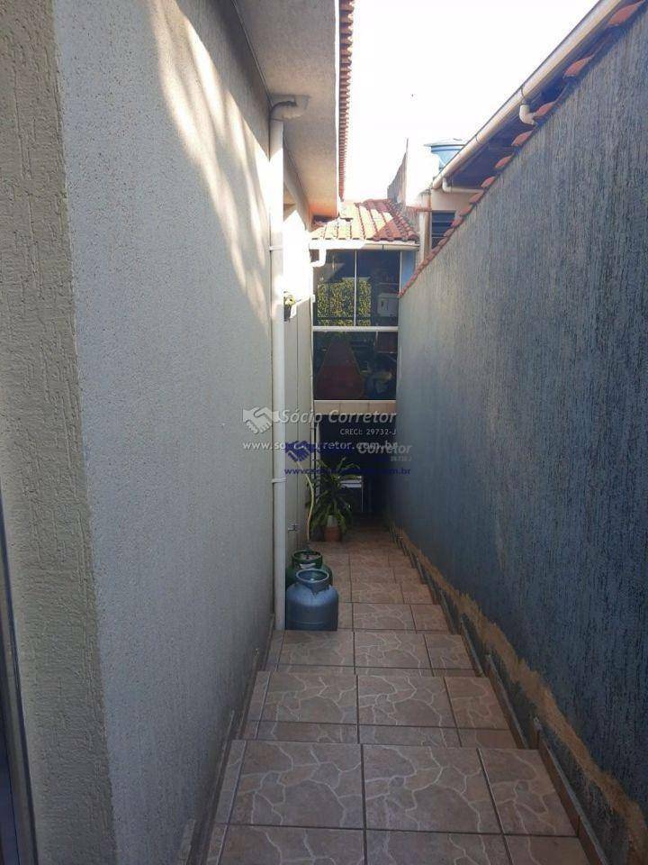 Sobrado à venda com 3 quartos, 120m² - Foto 17