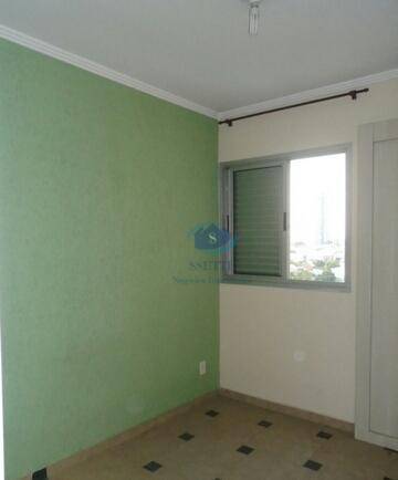 Apartamento à venda com 3 quartos, 75m² - Foto 10