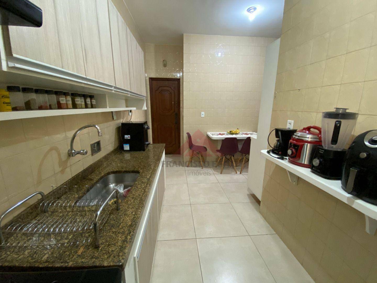 Sobrado à venda com 2 quartos, 70m² - Foto 8