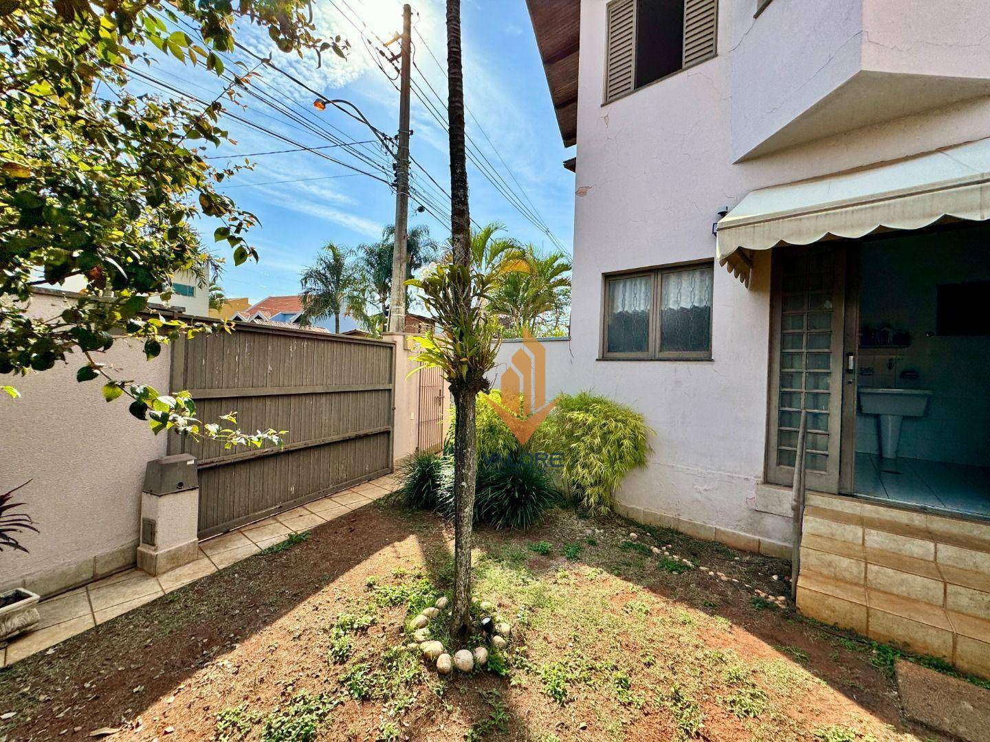 Casa à venda com 3 quartos, 210m² - Foto 65