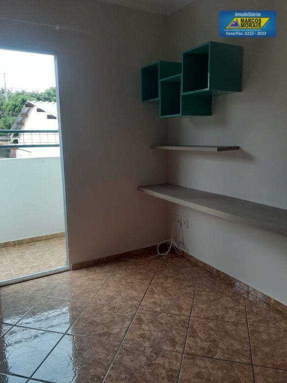 Apartamento à venda com 2 quartos, 85m² - Foto 9