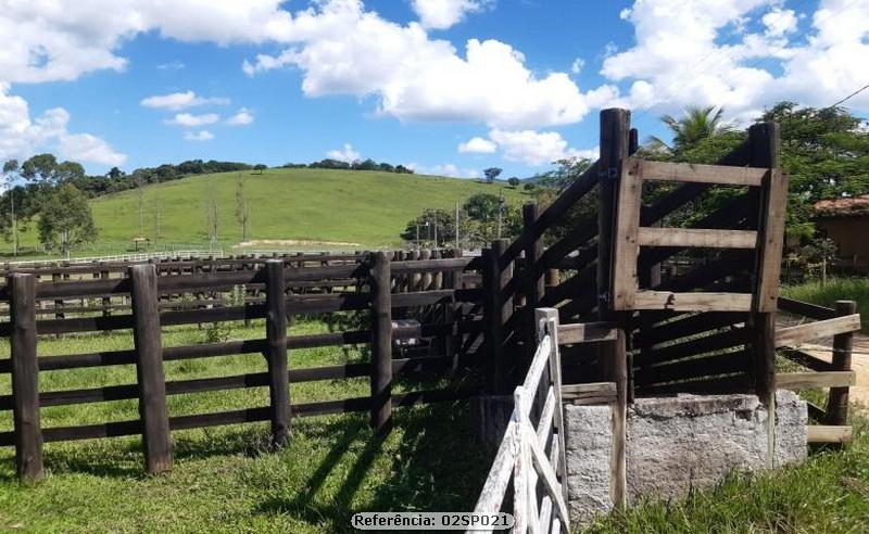 Fazenda à venda com 3 quartos, 200000m² - Foto 18