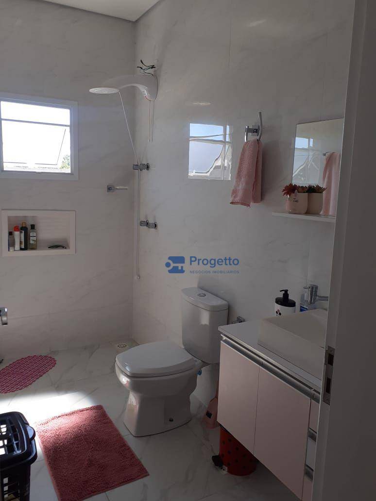 Casa de Condomínio à venda com 3 quartos, 250m² - Foto 31