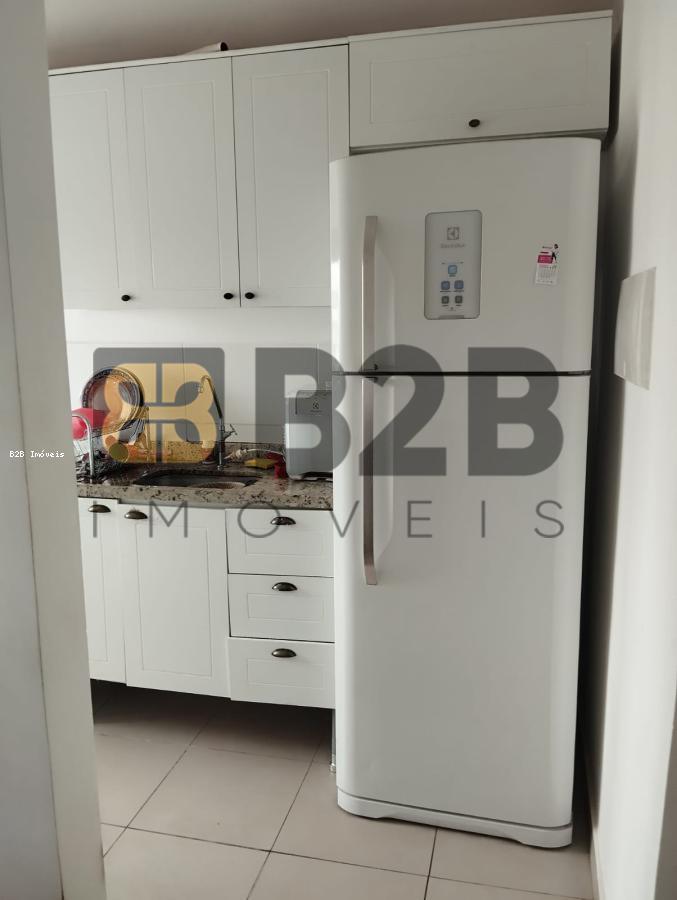 Apartamento à venda com 2 quartos, 48m² - Foto 5