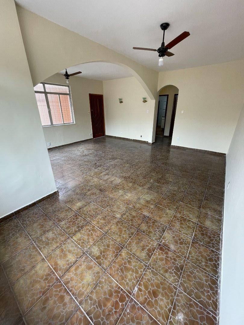 Casa à venda com 4 quartos, 199m² - Foto 5