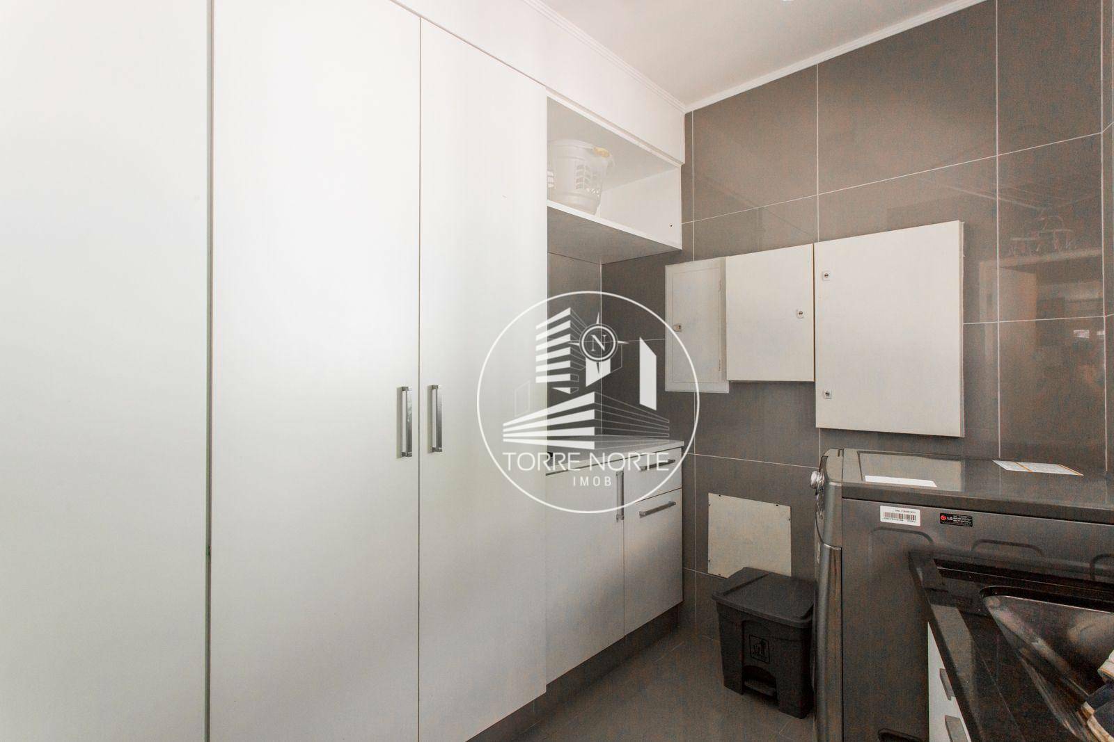 Casa à venda com 3 quartos, 400m² - Foto 14