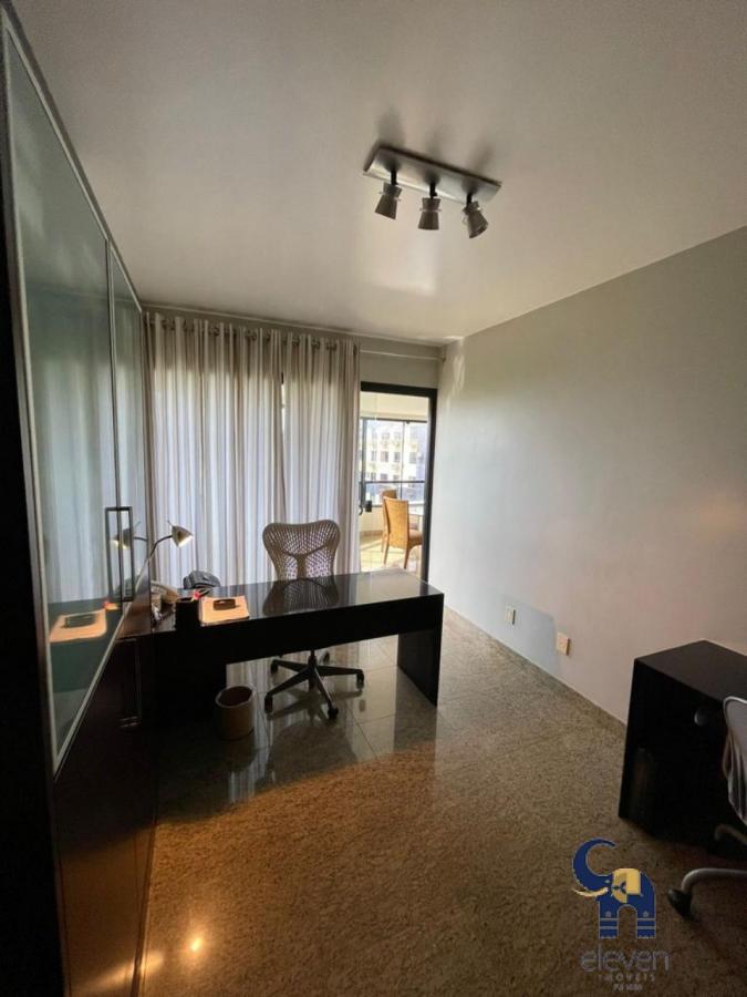 Apartamento à venda com 5 quartos, 305m² - Foto 8