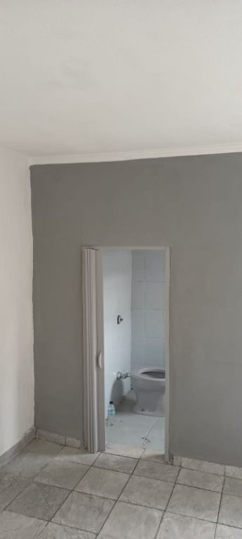 Casa à venda com 1 quarto, 50m² - Foto 17