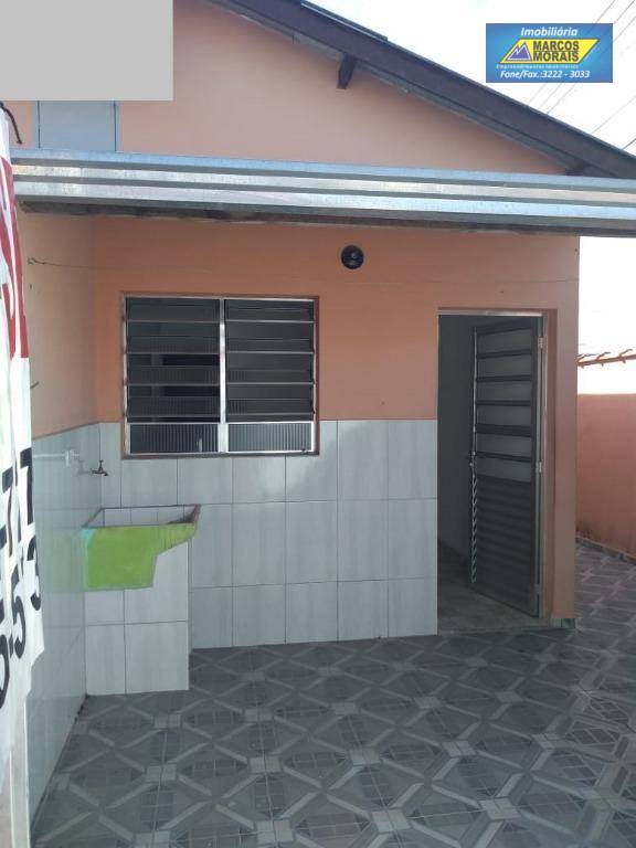 Casa à venda com 1 quarto, 150m² - Foto 9